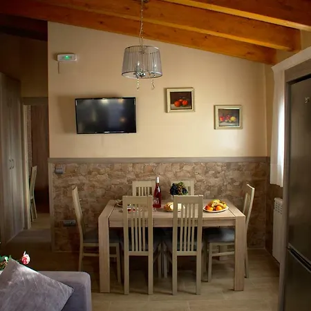 Casa Oliva La Bodegueta * Abiego