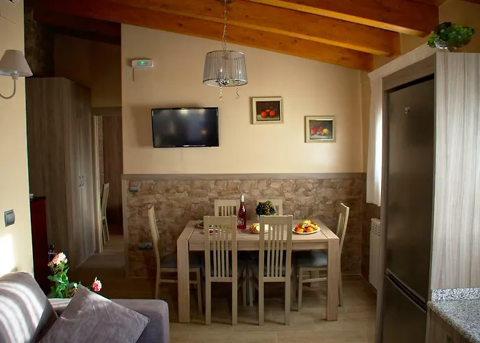 Casa Oliva La Bodegueta * Abiego